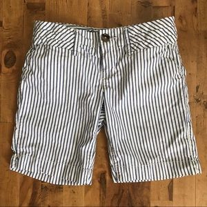 America Eagle Bermuda shorts
